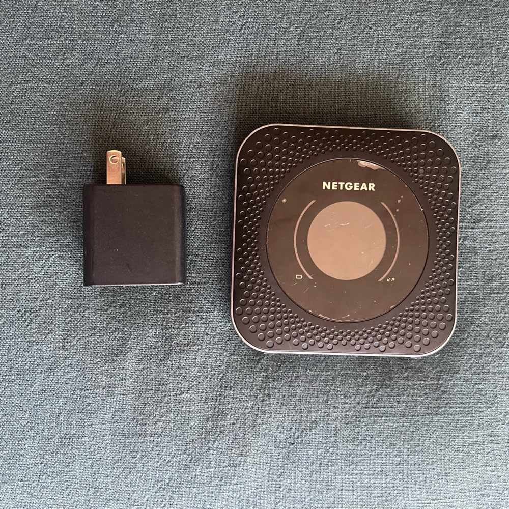Netgear Nighthawk M1 mobile hot spot
